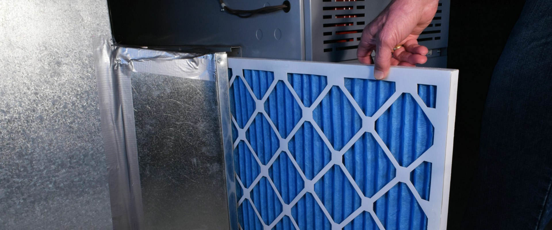 How a Two-Inch Furnace HVAC Air Filter Can Extend the Life of Your HVAC System